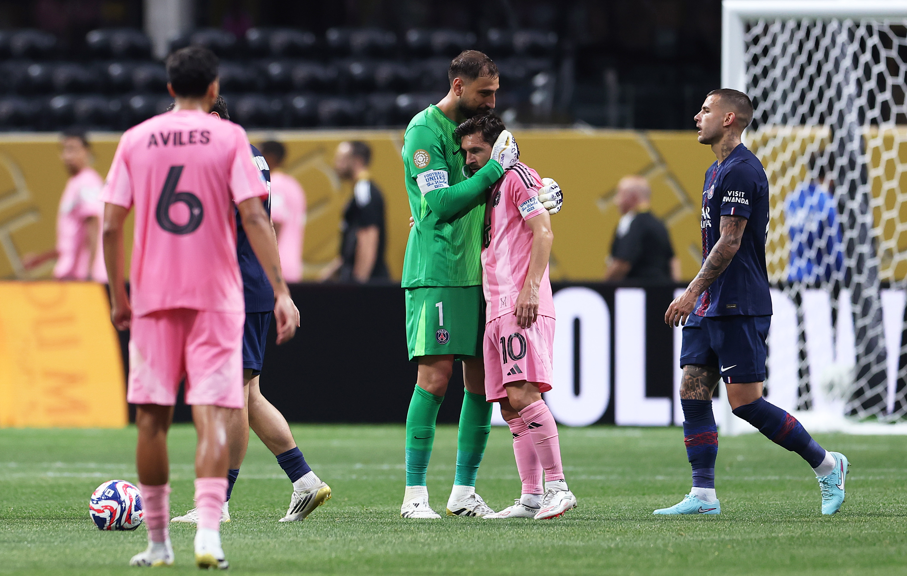 开云体育入口-PSG绝杀G2,Kanavi完成史诗逆转全球总决赛2:1(巴黎)