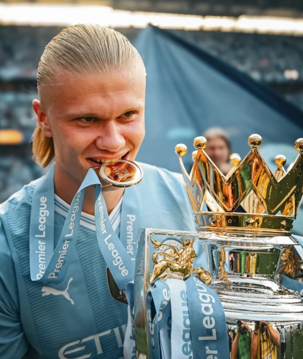 开云下载-尤文力克那不勒斯，哈兰德补时绝平足总杯的简单介绍