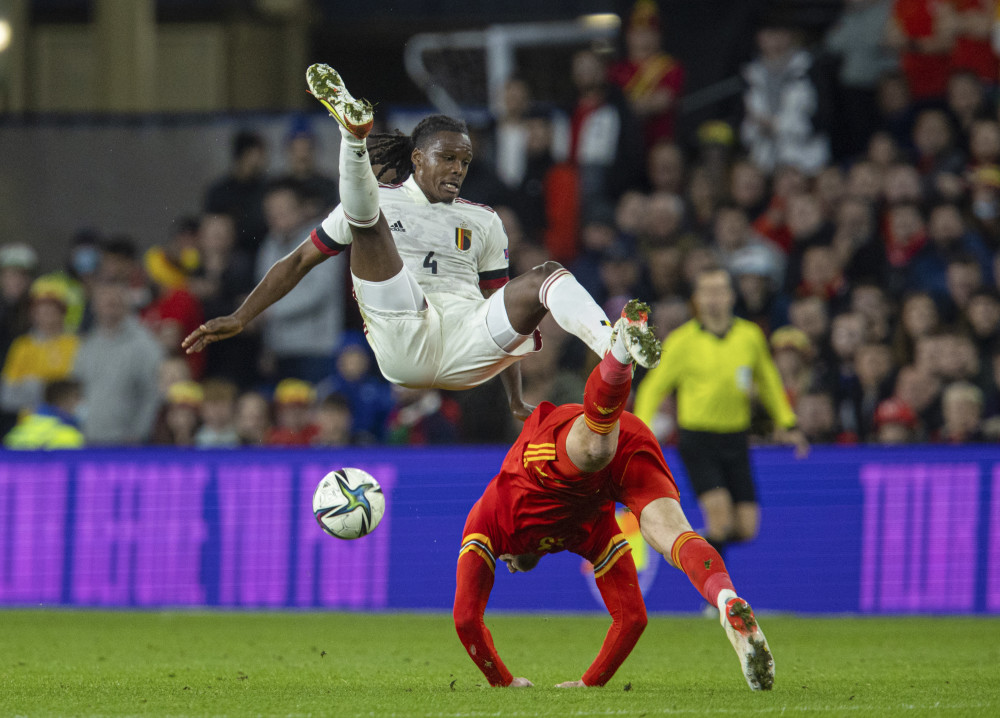 比荷大战:比利时与荷兰争夺胜利,最终比战平的简单介绍 比荷大战:比利时与荷兰争夺胜利,最终比战平的简单介绍